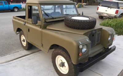 1974 Land Rover Series III w/ Removable Hardtop