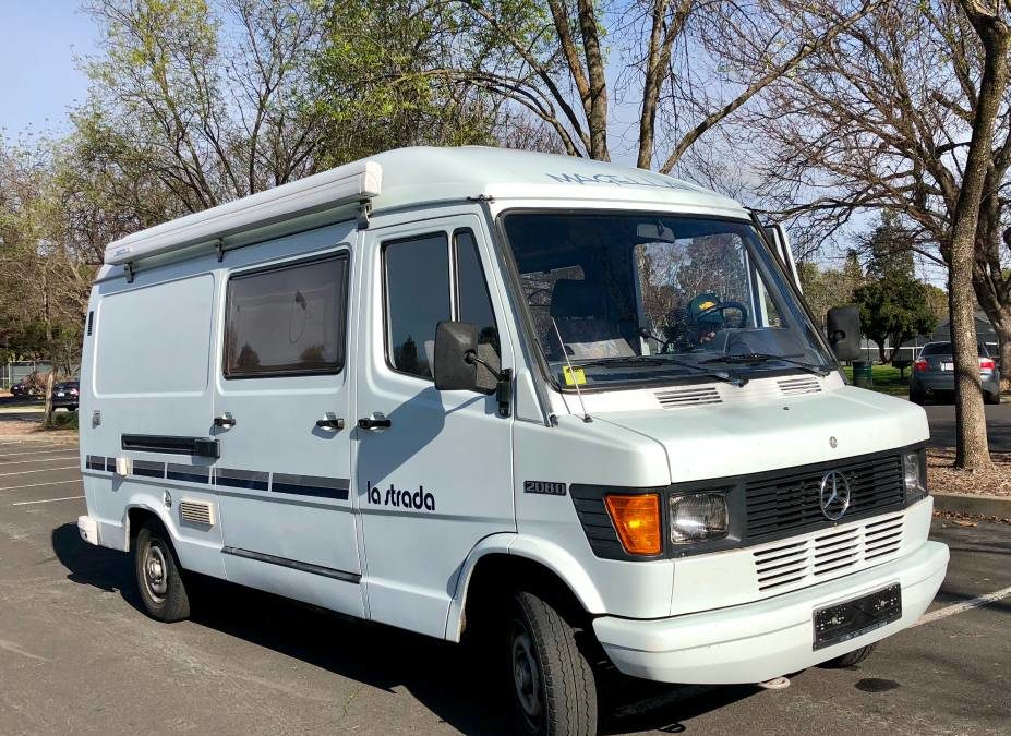 1992 Mercedes Benz 208D Camper