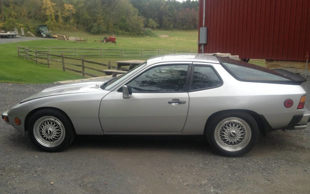 1982 Porsche 924 Turbo w/ V8 Swap