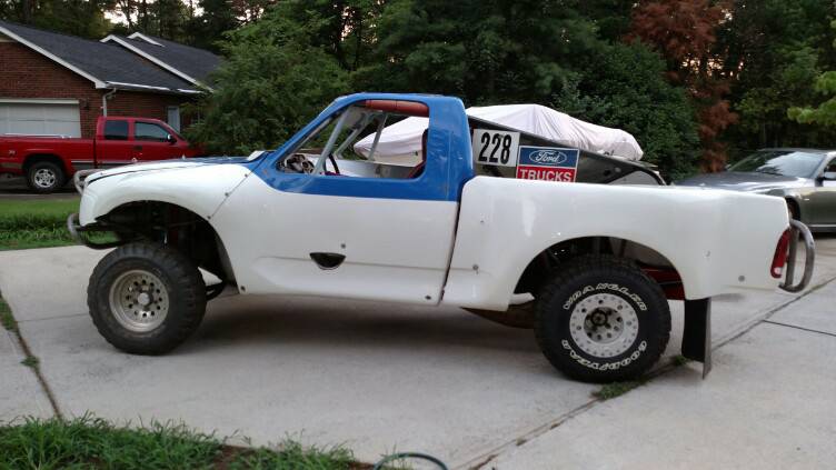 2006 Ford Pro 2 Race Truck