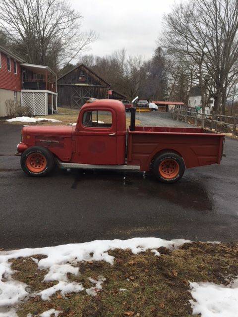 1957 White Truck On Race Chassis