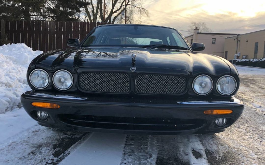 2001 Jaguar XJR V8 w/ 40k Miles