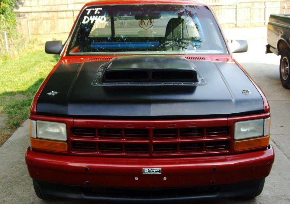 1992 Dodge Dakota w/ 440 Running 12’s