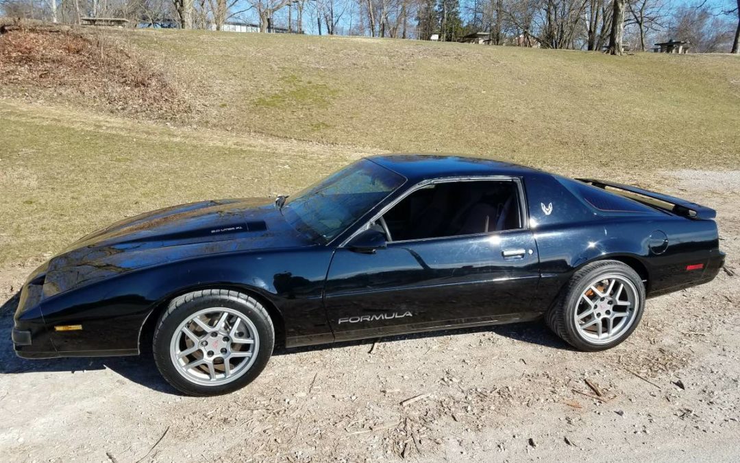 1990 Pontiac Firebird Formula w/ LS1 & T56