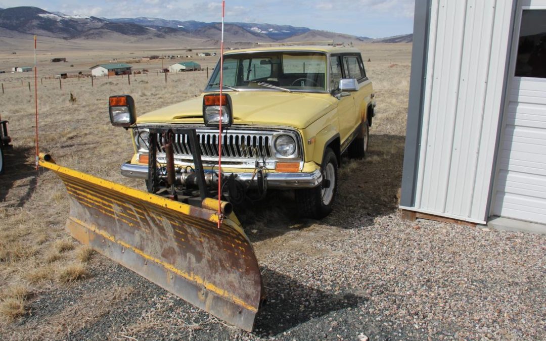 1978 Jeep Cherokee w/ Electric Plow