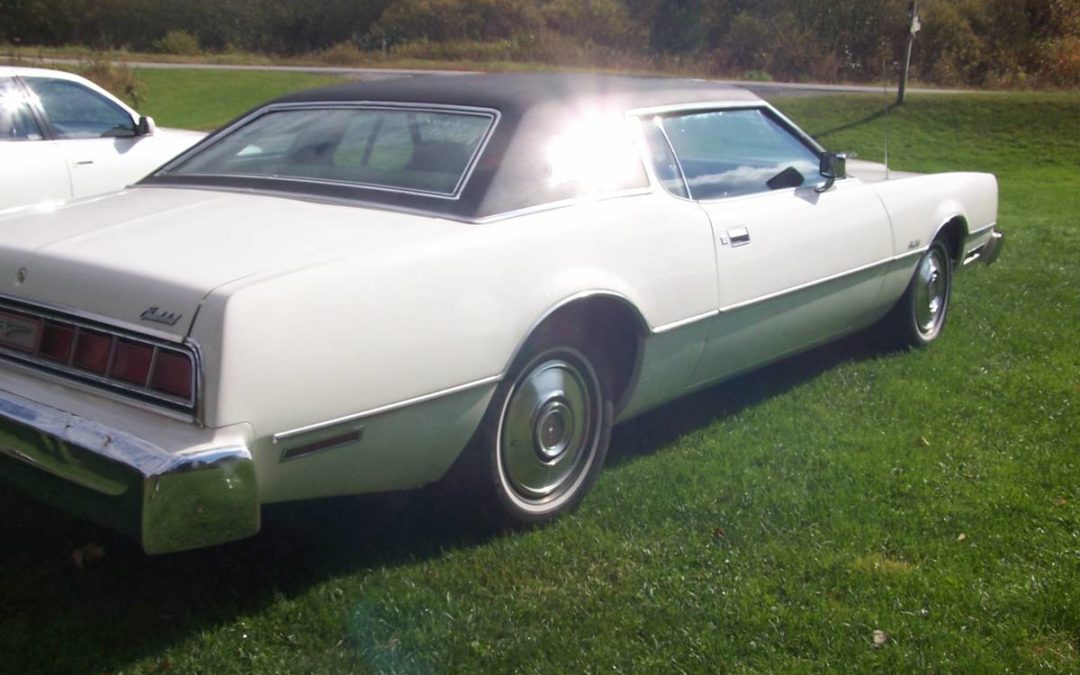 1974 Ford Thunderbird w/ 66k Miles