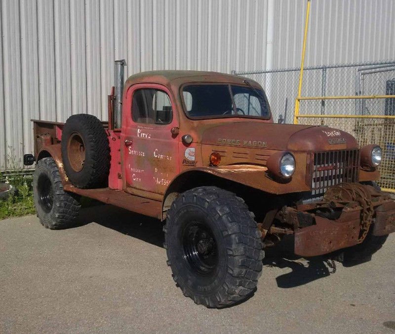 1946 Dodge Power Wagon 4×4 w/ BT6 Cummins