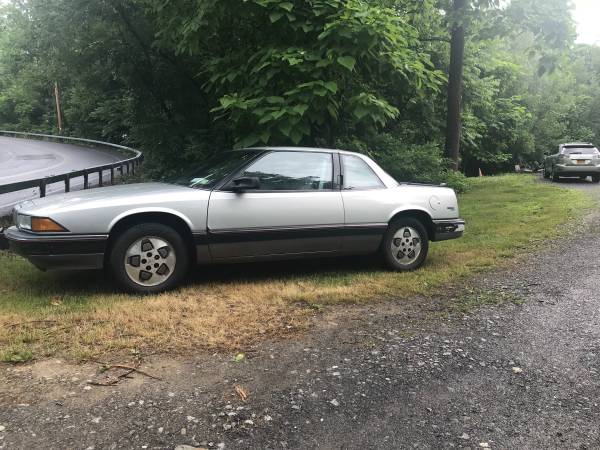 1990 Buick Regal Coupe w/ 85k Miles