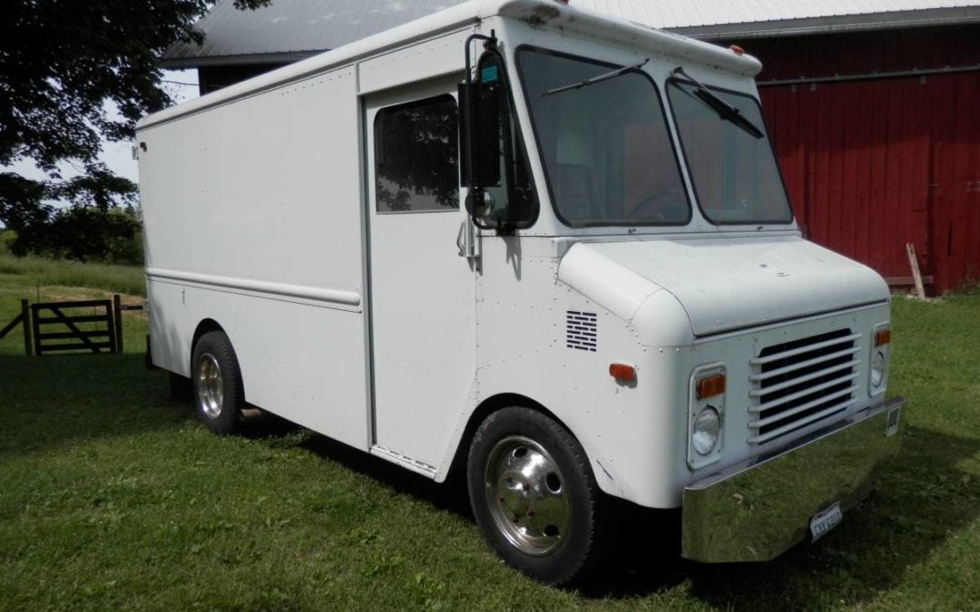 1985 Grumman P30 Step Van Toter w/ Cummins 6bt Swap