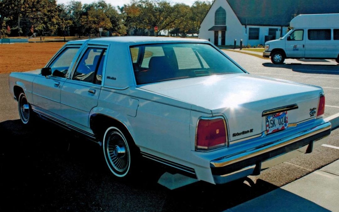 1988 Ford Crown Victoria w/ 9k Miles