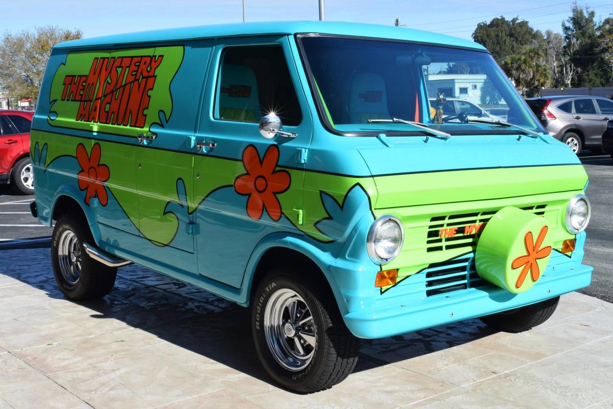 Ford Econoline van 1972