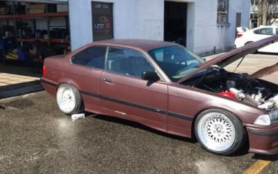 1992 BMW 325is w/ 5.0 V8 Swap