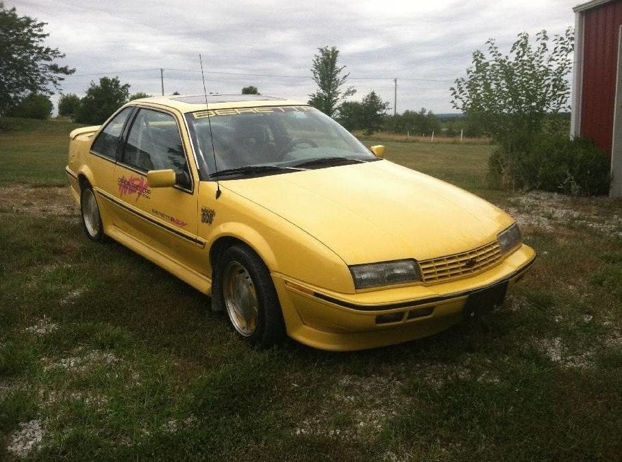 1990 Chevrolet Beretta V6 GTU Indy 500 Pace Car Edition