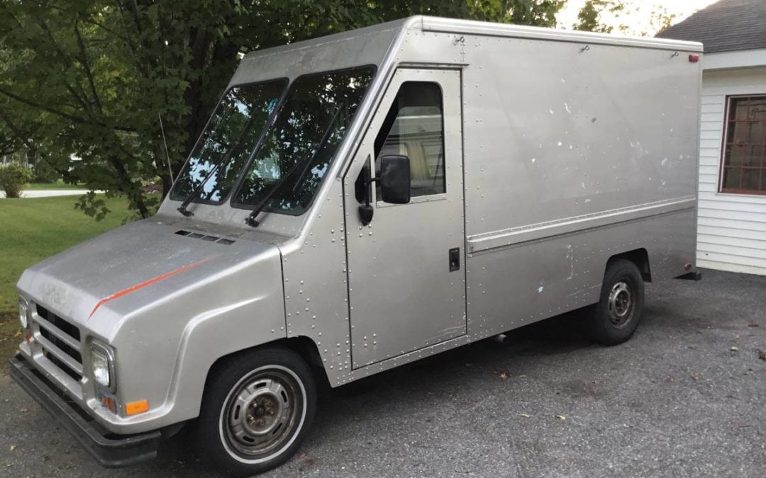 1989 UMC Aeromate Aluminum Step Van