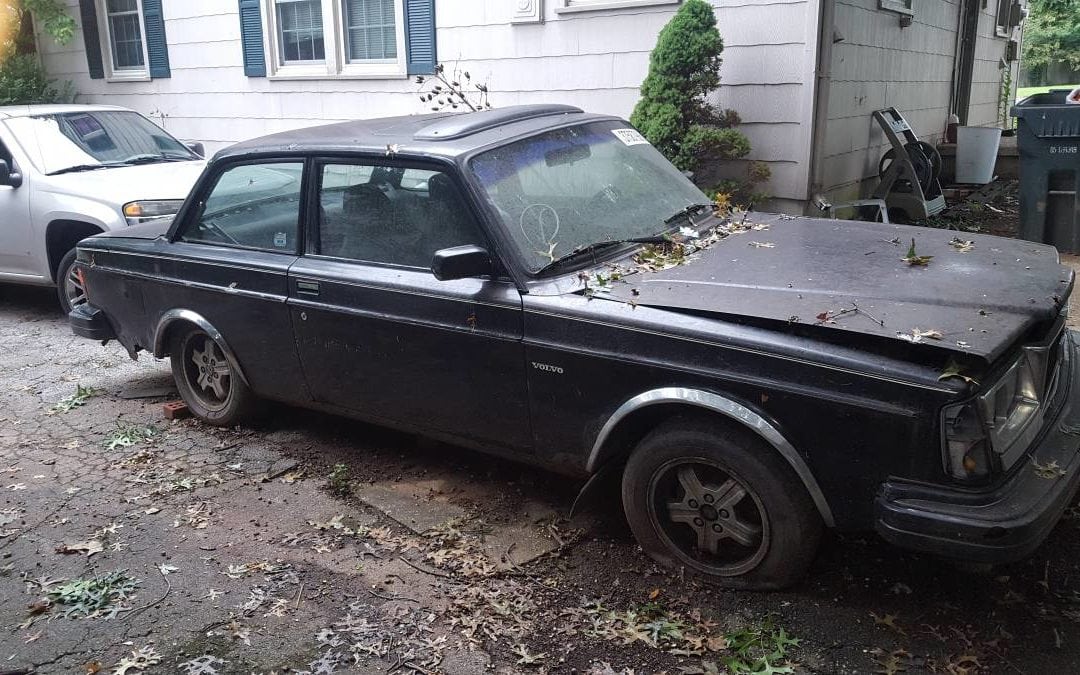 1981 Volvo 242 Turbo 5 Speed Project