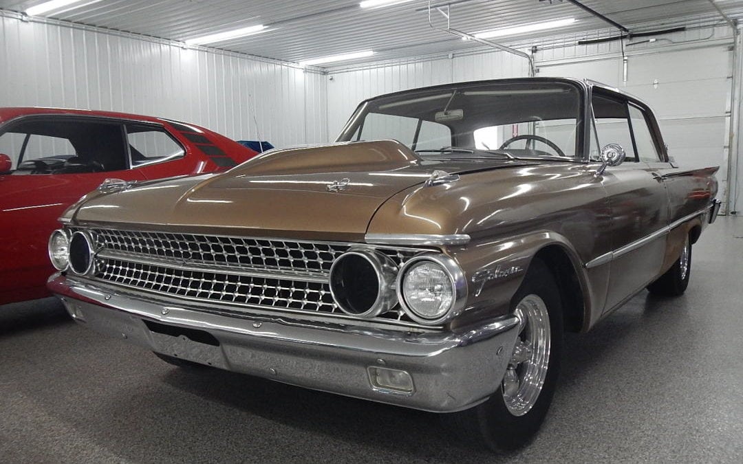 1961 Ford Galaxie 390 Coupe