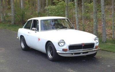 1973 MG MGB GT w/ 3.4 V6 & T5 Swap