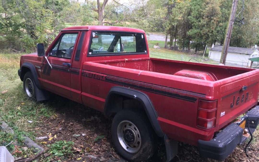 1989 Jeep Comanche 5 Speed Sport Truck All Original