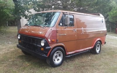 1974 Ford Econoline Short “Hippie Van” V8 w/ Shag Interior