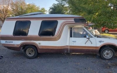 1983 Nissan D21 Scorpion Deluxe Motorhome