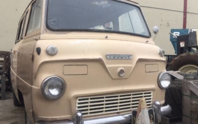 1960 Ford Thames 400E Mini Bus