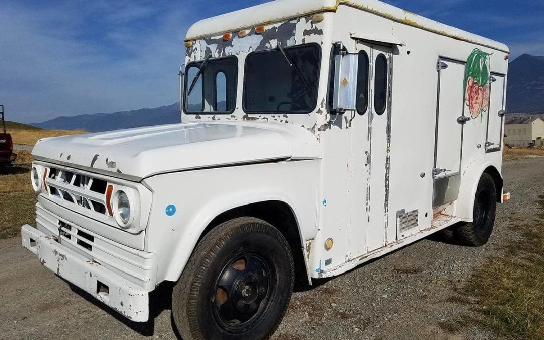 1969 Dodge B400 Ice Cream / Milk Truck