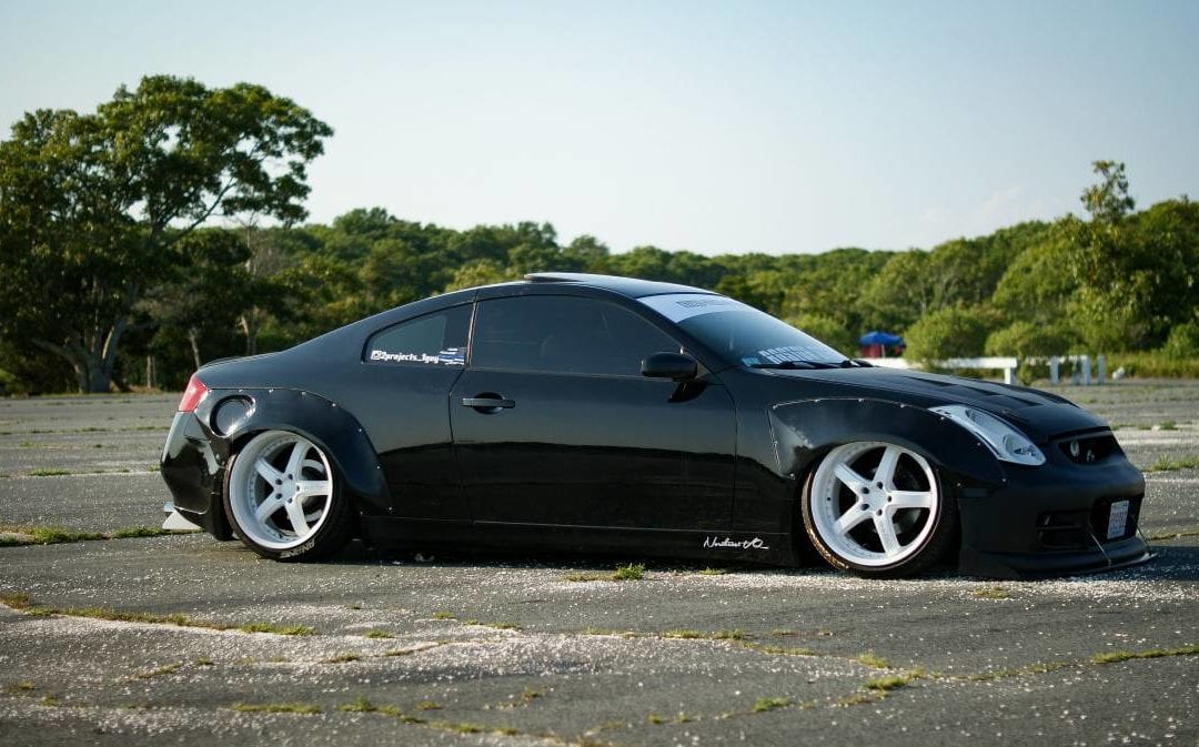 2004 Infiniti G35 Coupe On Airlift w/ FG Mafia Over Fenders