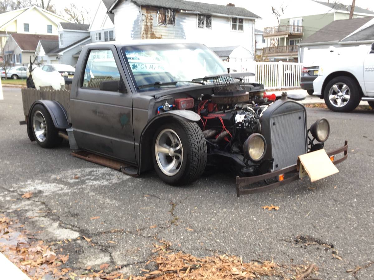 1991 Chevrolet S10 V8 Rat Rod Farm Truck On Bags Deadclutch.