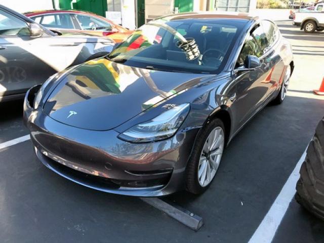 2018 Tesla Model 3 Runs & Drives Rear Ended Salvage w/ 3k Miles