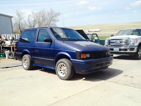 1993 Plymouth Voyager Chopped & Shortened 3.3 V6 Mini Minivan