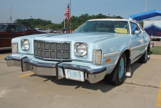 1976 Ford Elite 400 Coupe
