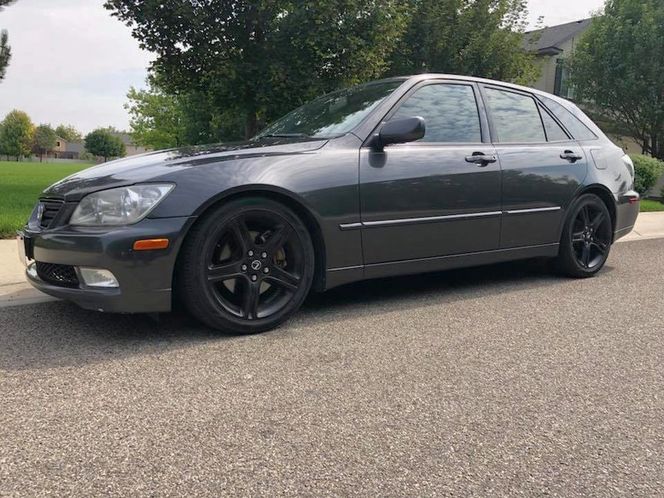 2002 Lexus IS300 Sportcross Lightly Modified