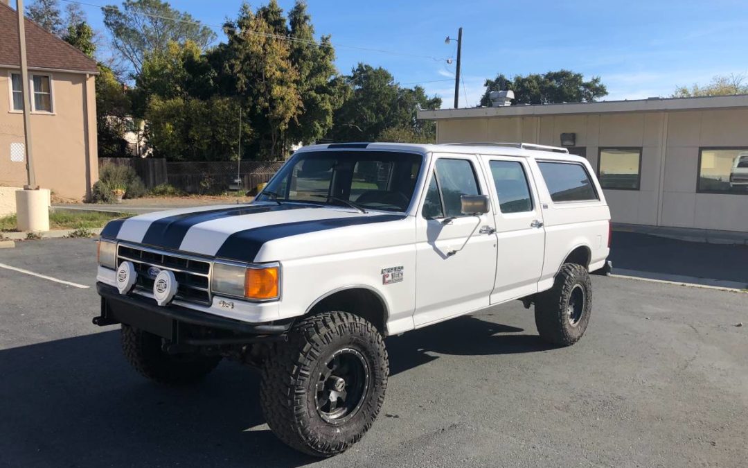 1991 Ford Bronco Centurion C-150 V8