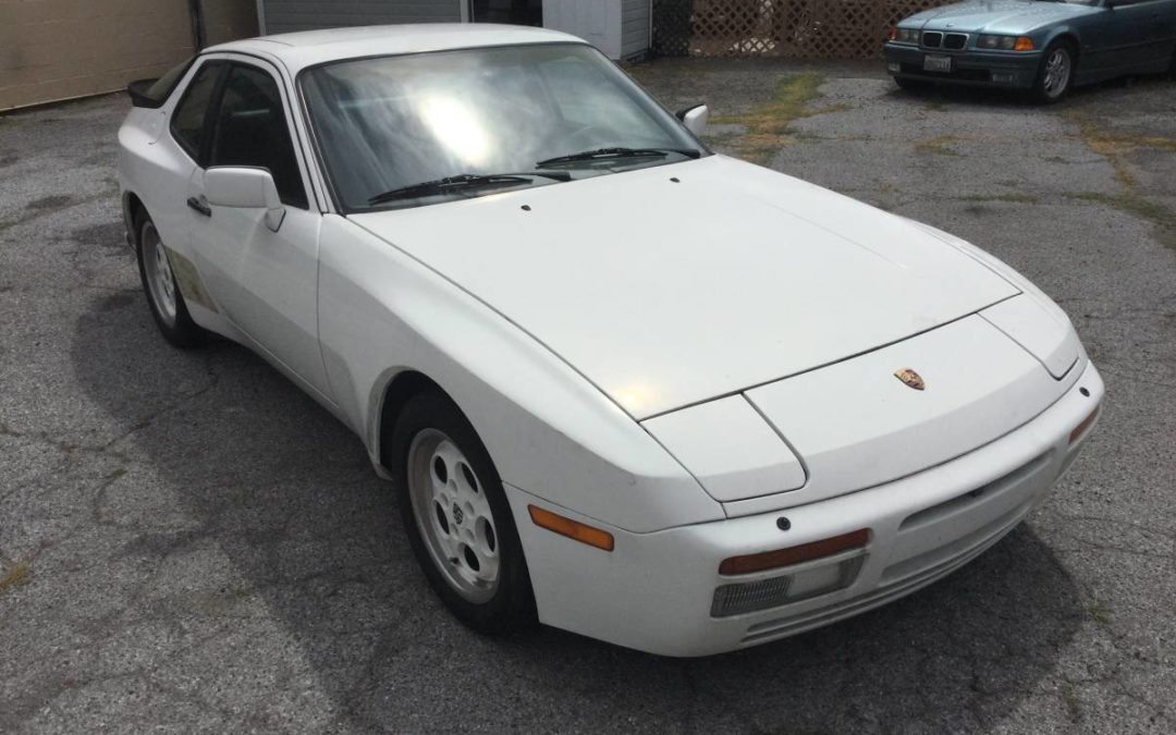 1986 Porsche 944 Turbo 5 Speed 1 Owner Project