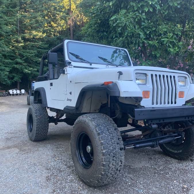 1992 Jeep Wrangler 4×4 w/ 5.3 LS Swap & Dana 44’s