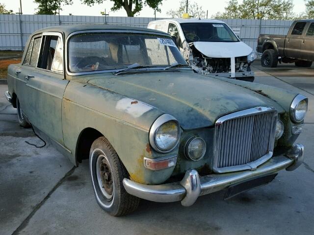 1966 Vanden Plas Princess 4-litre R Project – 1 of 6,500 Units Built