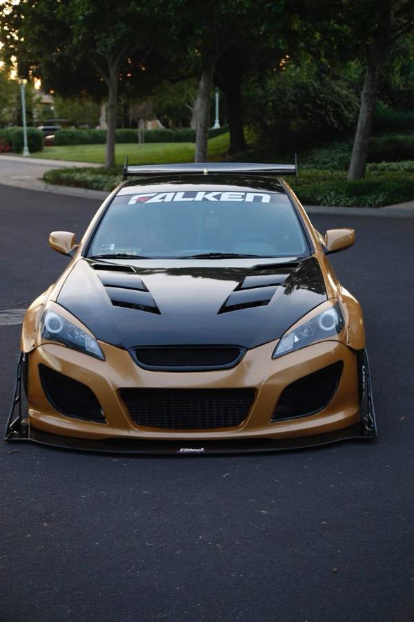2010 Hyundai Genesis Coupe Widebody Turbo R-Spec On Bags | Deadclutch