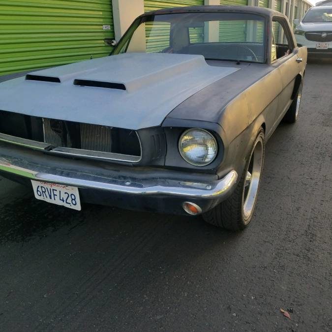 1965 Ford Mustang w/ Chevrolet LS1 & T56 Conversion