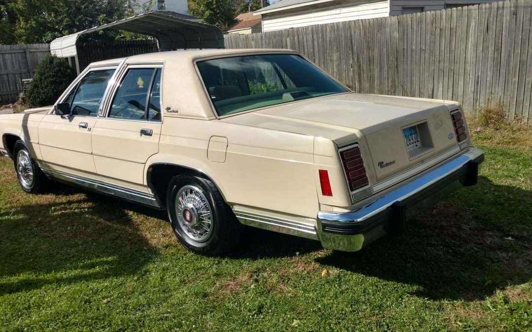 1987 Ford Crown Victoria LX LTD In “Like New” Condition w/ 38k Miles